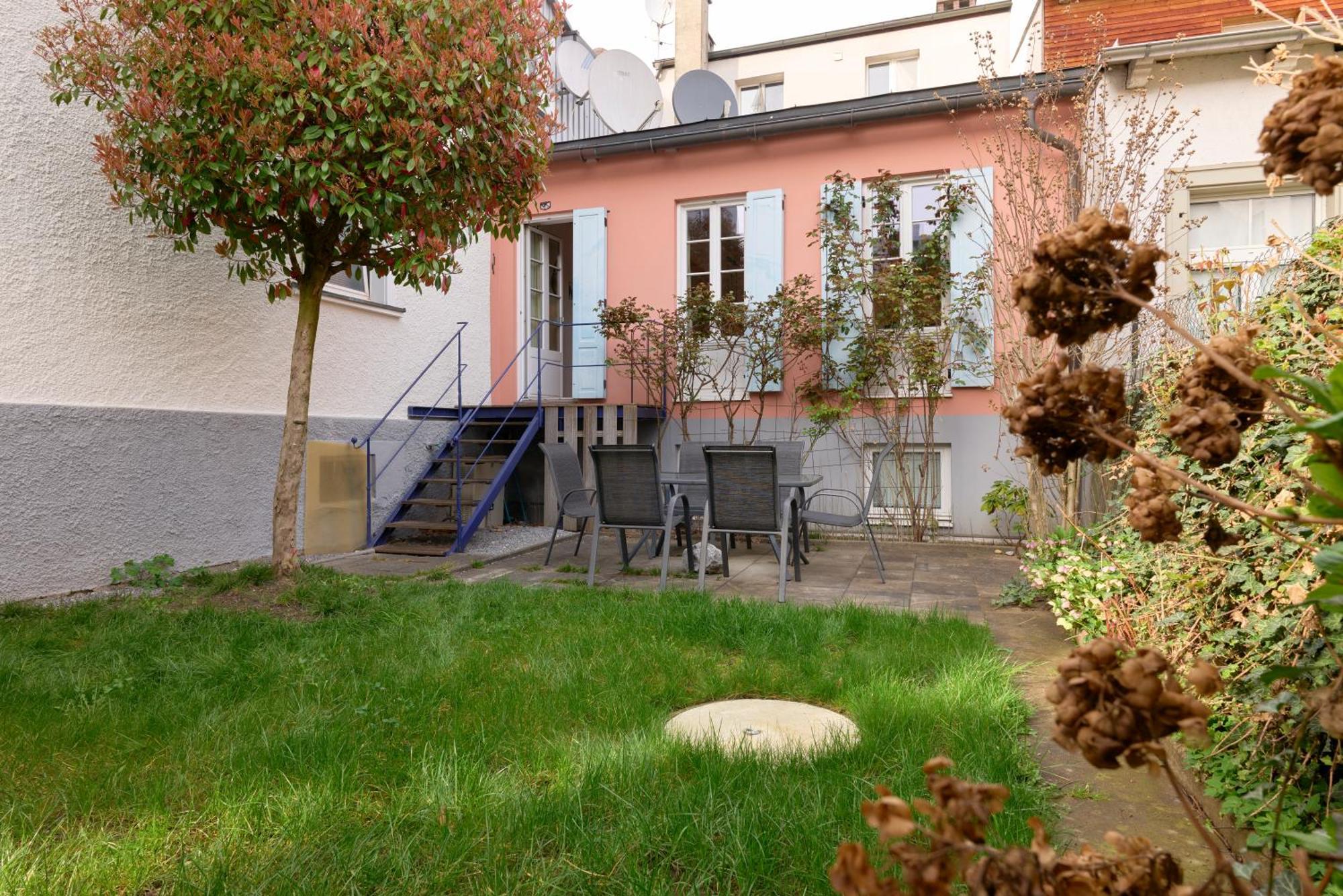 Stilvolle Gartenterrassenwohnung Mitten In ブレゲンツ エクステリア 写真